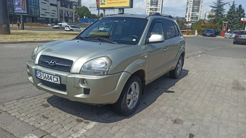 Hyundai Tucson, снимка 2 - Автомобили и джипове - 46994715