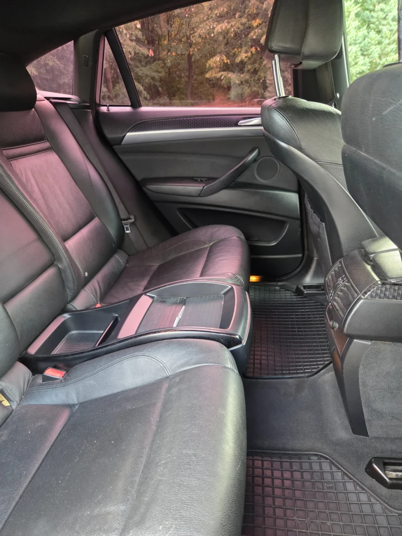 BMW X6, снимка 12 - Автомобили и джипове - 52346953