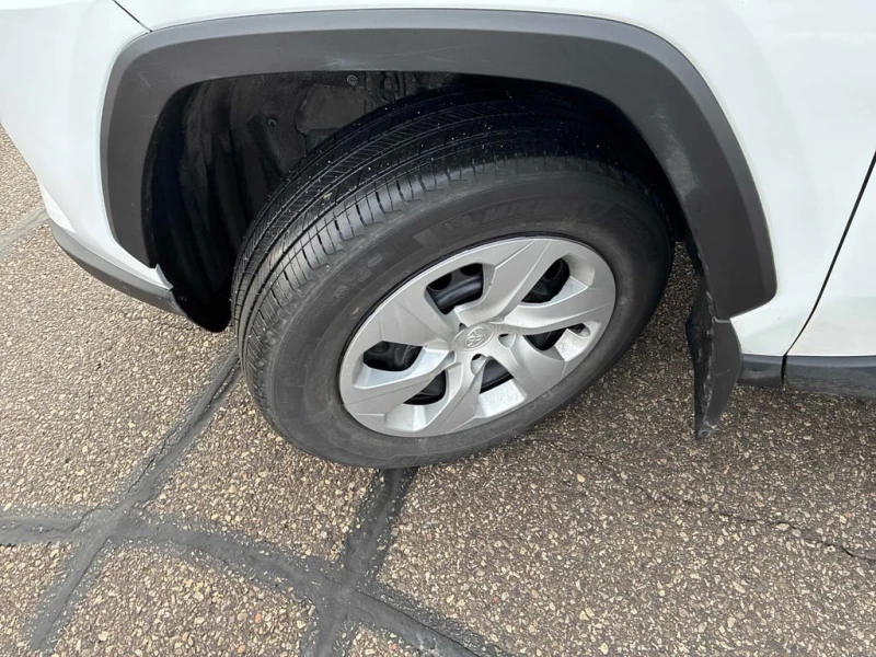 Toyota Rav4 * LE * CARFAX * ЦЕНА ДО БГ, снимка 7 - Автомобили и джипове - 52834622