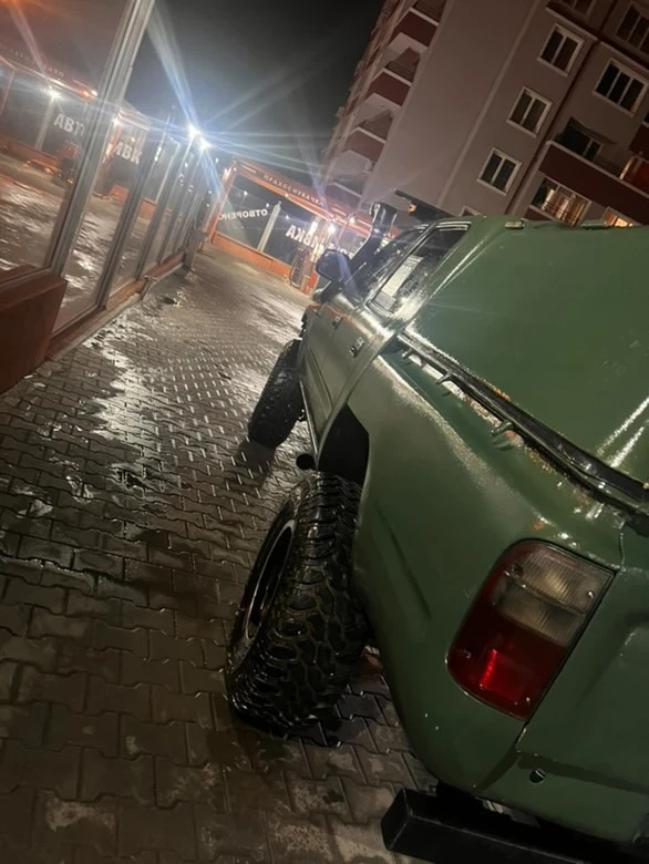 Toyota Hilux, снимка 11 - Автомобили и джипове - 53662241