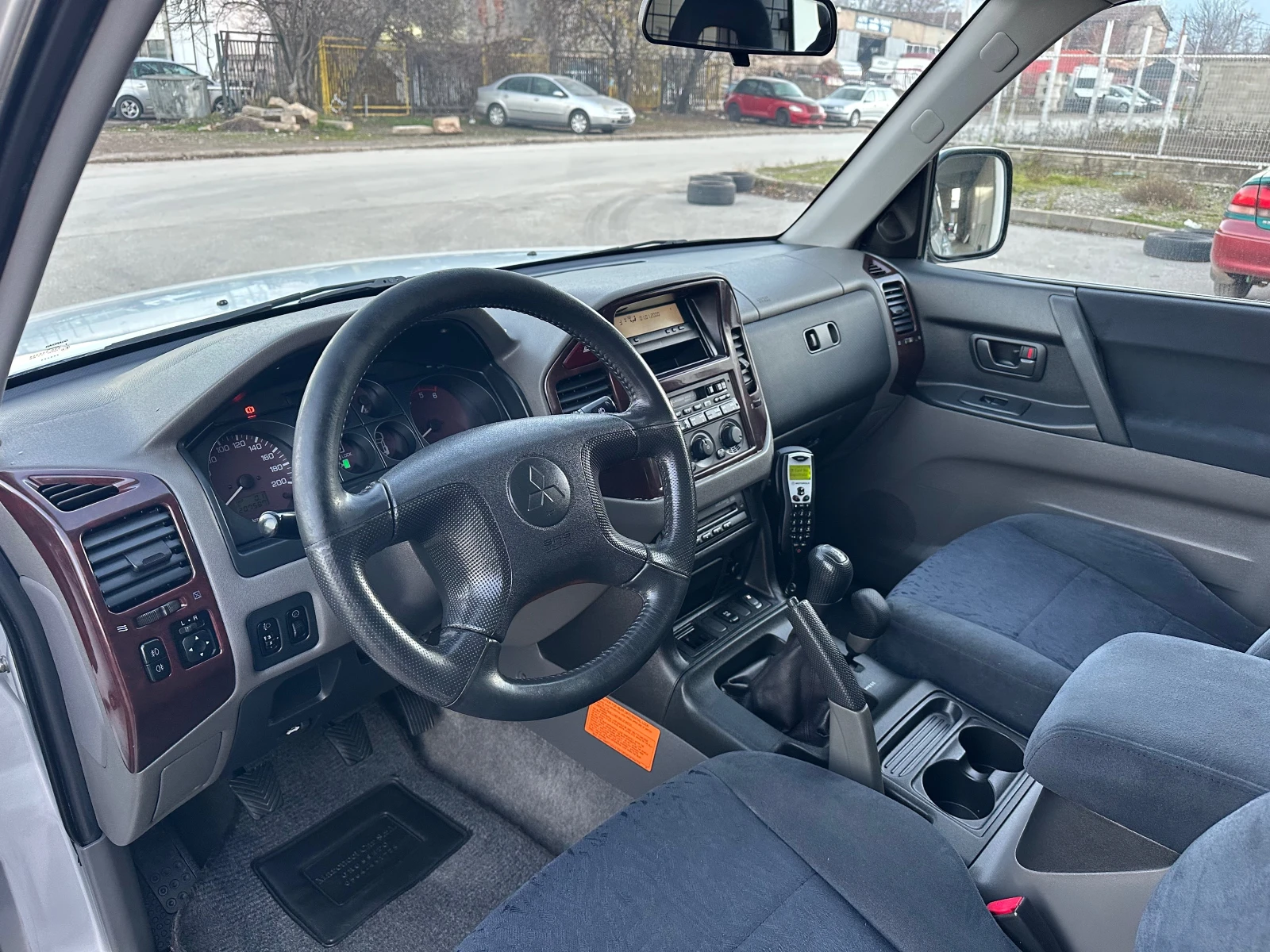 Mitsubishi Pajero 3.2DI-D 4x4 ������ | Mobile.bg � ����������� 11