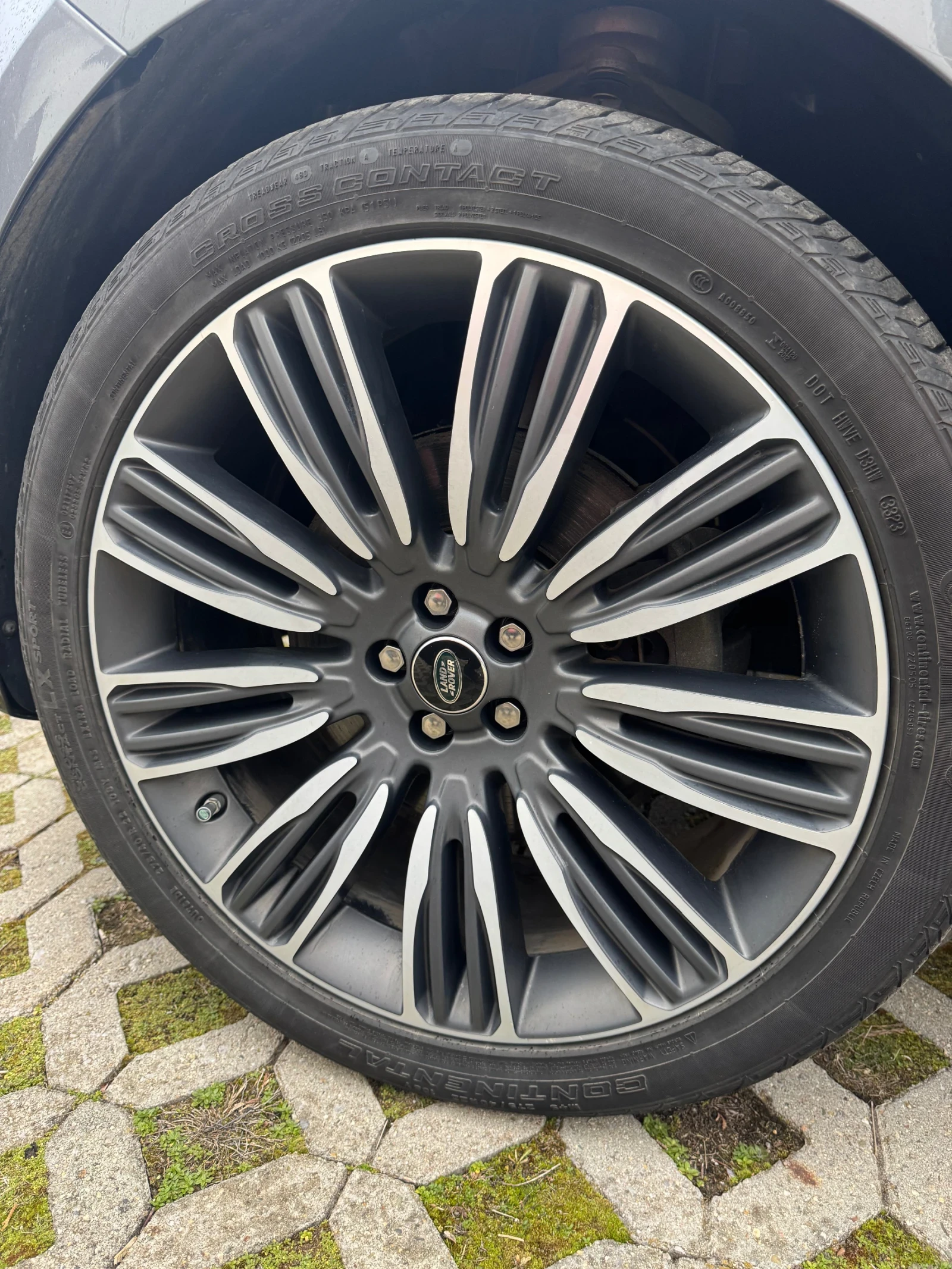 Land Rover Range Rover Velar R Dynamic FIRST EDITION HSE P380 Laser/Air/Head, снимка 10 - Автомобили и джипове - 53937498