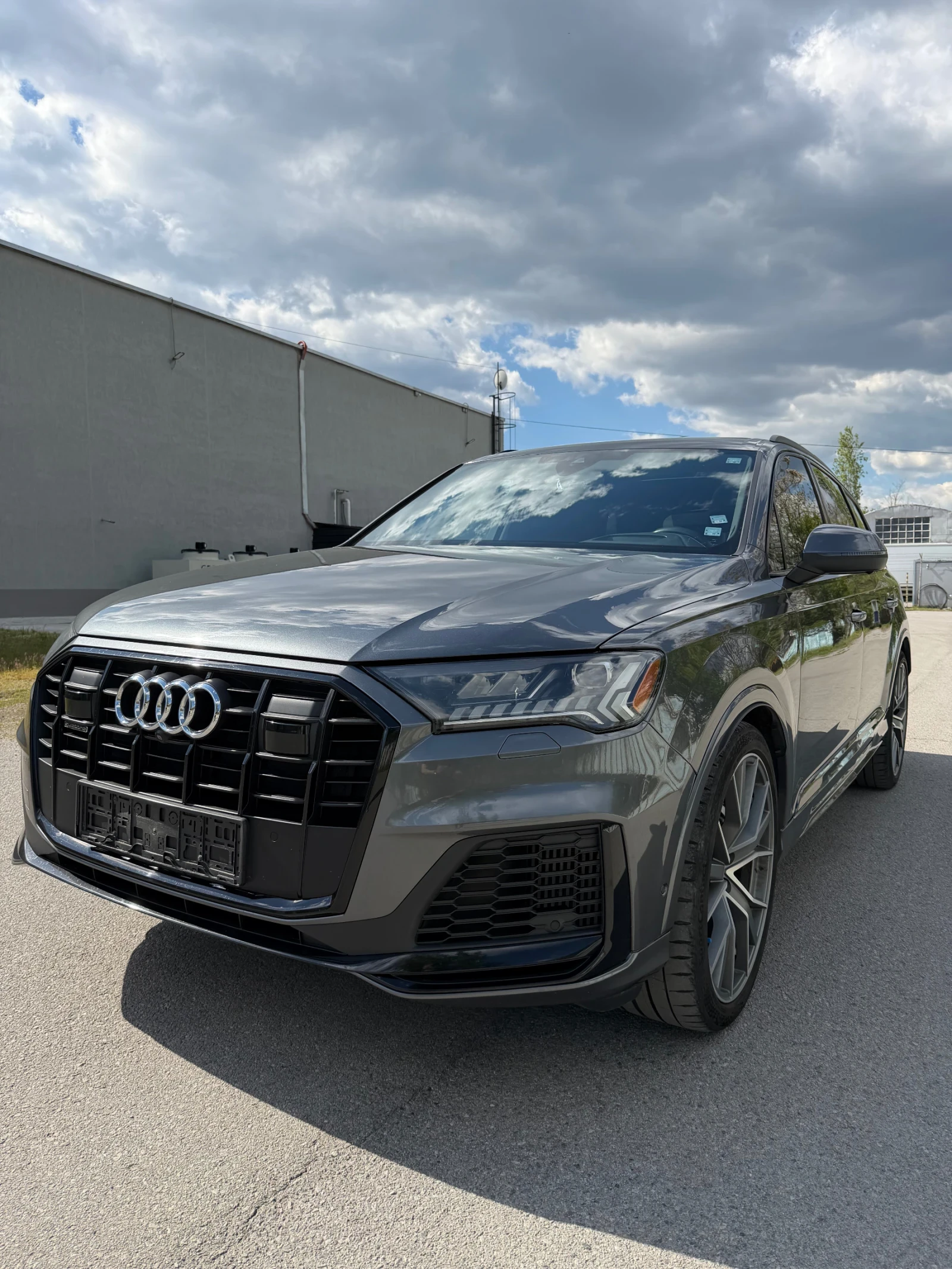 Audi Q7 3.0 TFSI, снимка 2 - Автомобили и джипове - 54414159