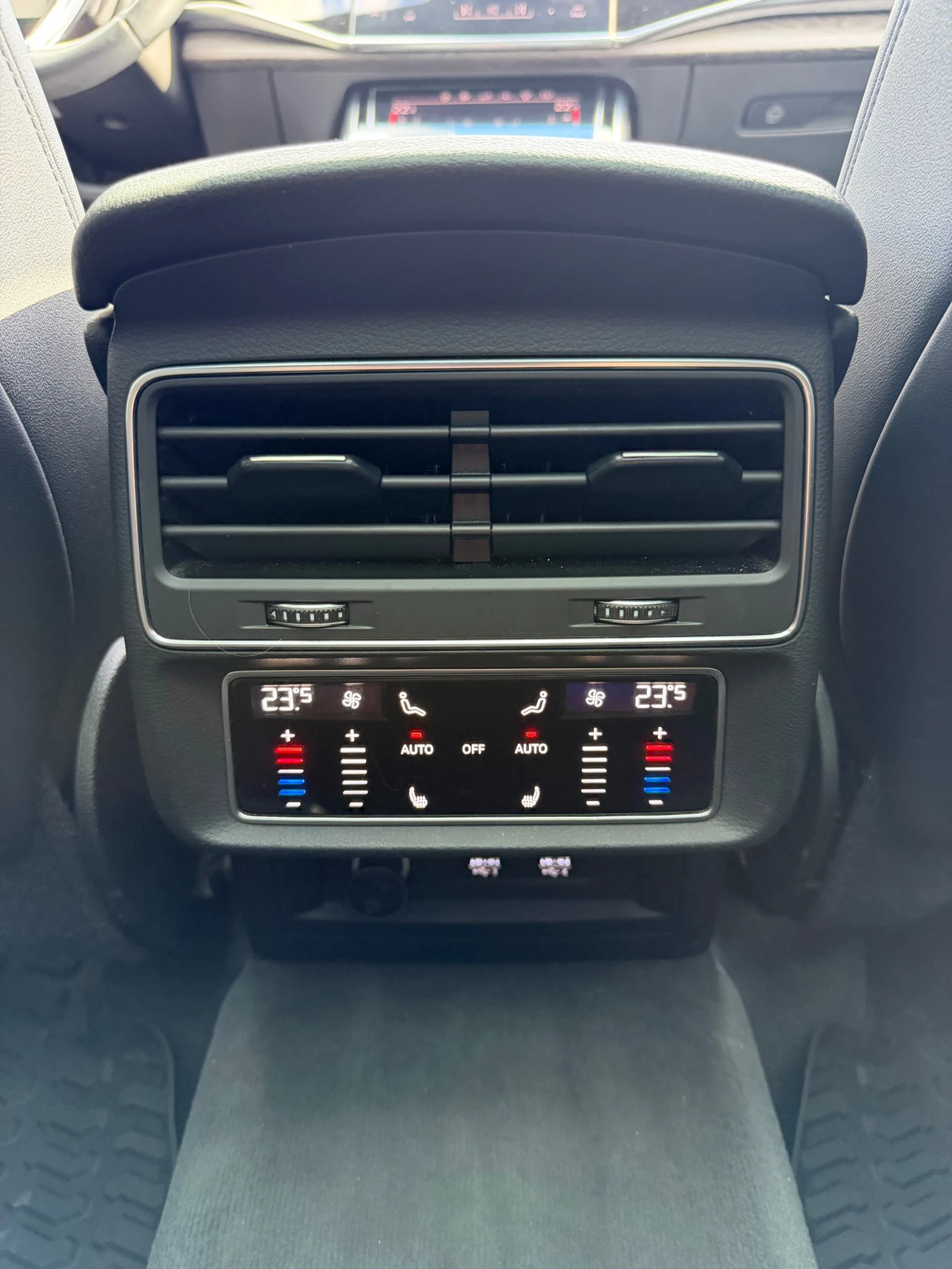 Audi Q7 3.0 TFSI, снимка 8 - Автомобили и джипове - 54414159