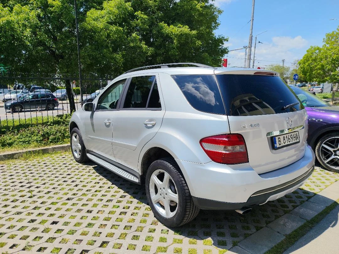Mercedes-Benz ML 320, снимка 2 - Автомобили и джипове - 54602414