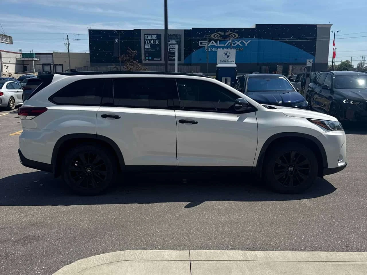 Toyota Highlander  XLE AWD * ������ ���������������� �� BMW*  | Mobile.bg � ����������� 4