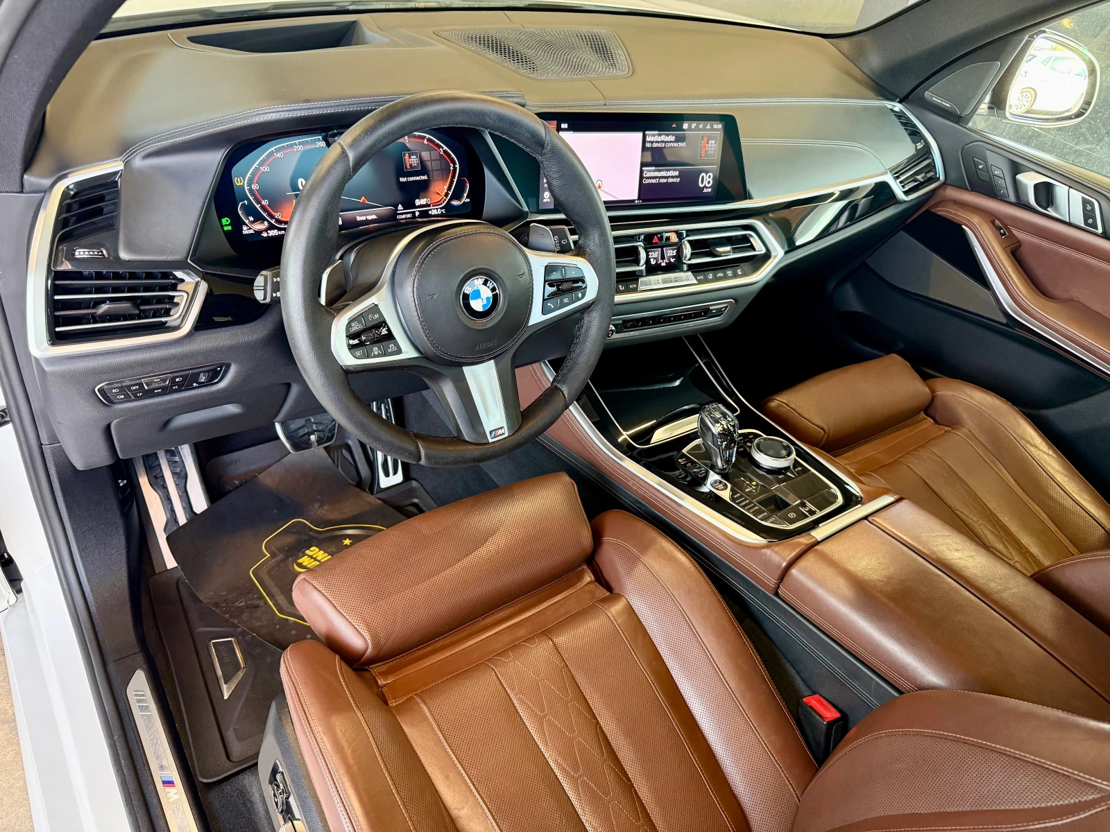 BMW X5 3.0D* M-PAKET SWAROVSKI FULL MAX, снимка 8 - Автомобили и джипове - 54823494