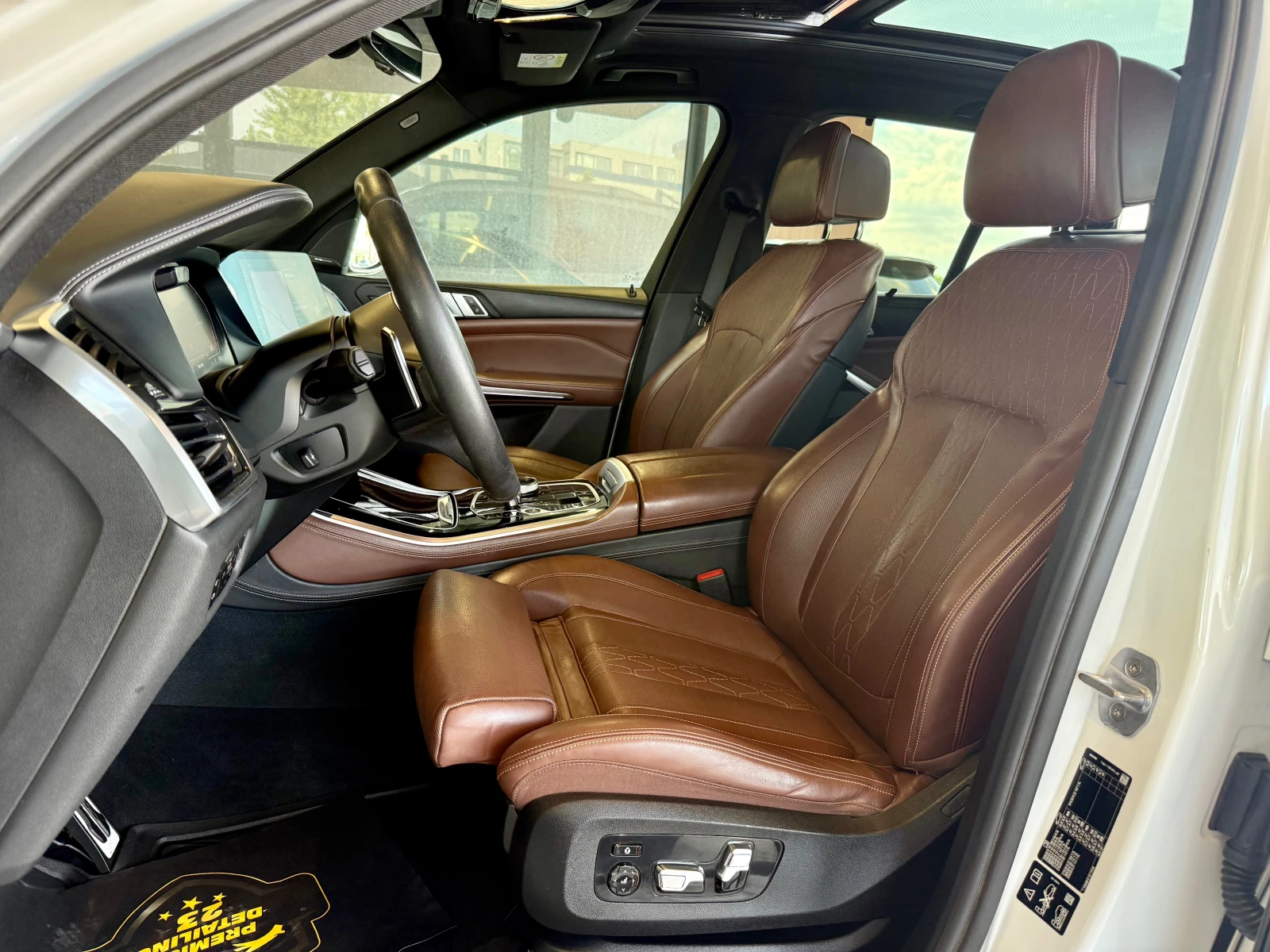 BMW X5 3.0D* M-PAKET SWAROVSKI FULL MAX, снимка 7 - Автомобили и джипове - 54823494