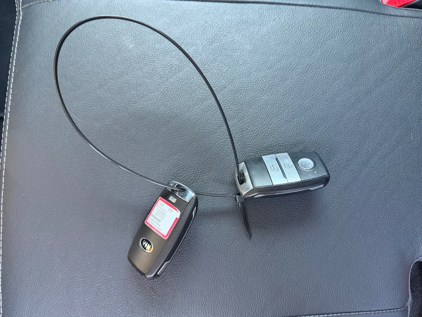 Kia Sportage 2.0crdi. 4x4. Keyless Go! Навигация ! , снимка 13 - Автомобили и джипове - 55137262