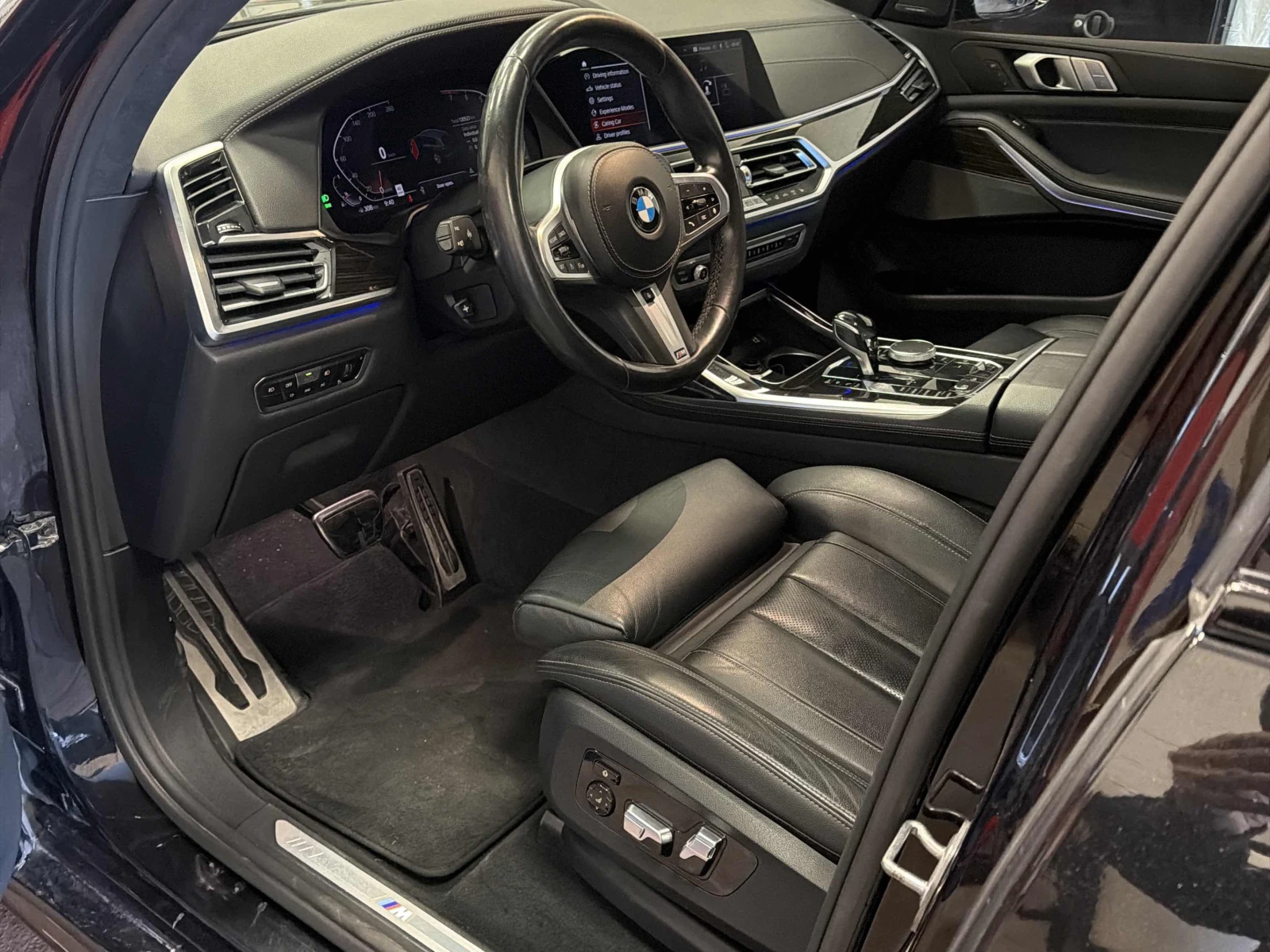 BMW X7 xDrive40i / АВТОКРЕДИТ, снимка 7 - Автомобили и джипове - 56228052