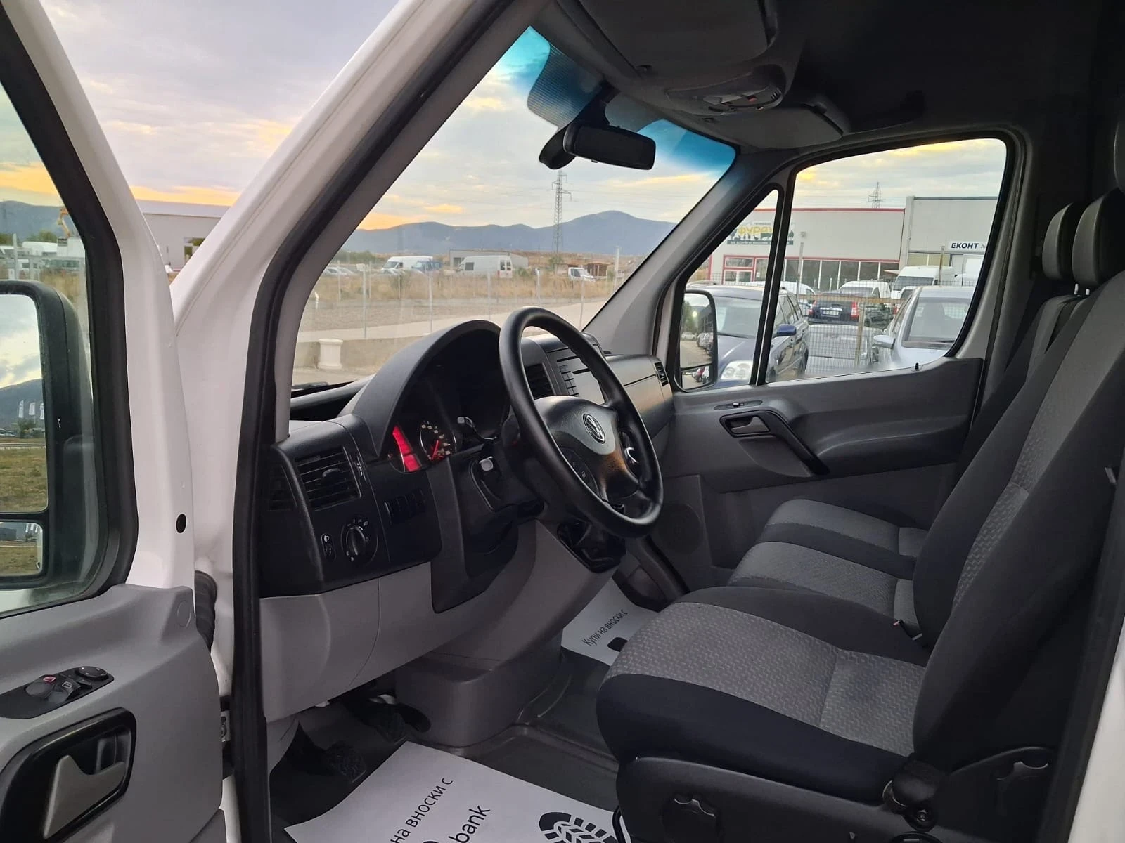 VW Crafter 2.0 XXL  136    | Mobile.bg   11