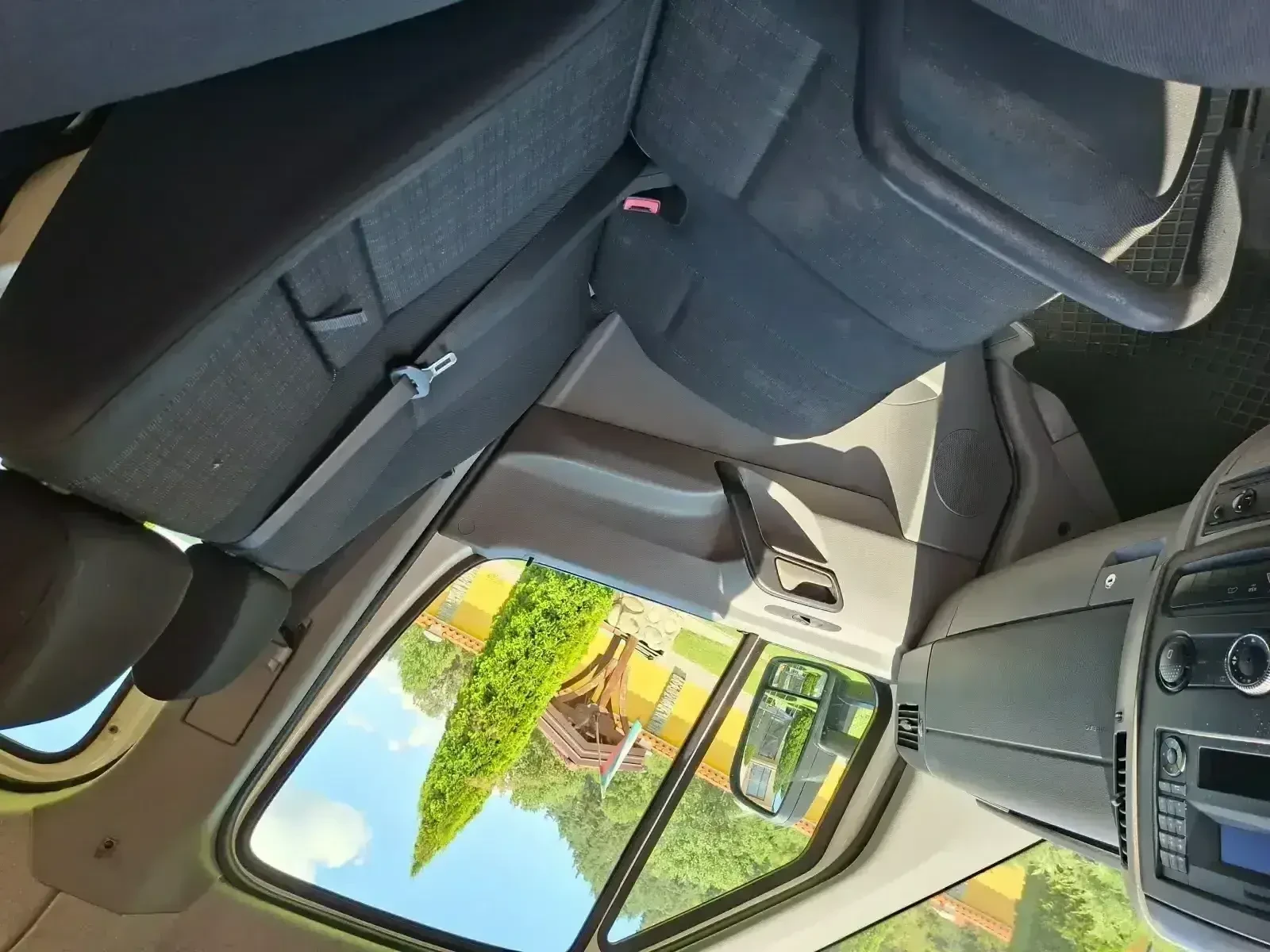 Mercedes-Benz Sprinter 515 Самосвал, снимка 11 - Бусове и автобуси - 55675314