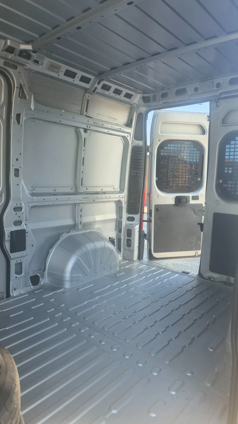 Fiat Ducato 2.3 JTD, снимка 5 - Бусове и автобуси - 56010791