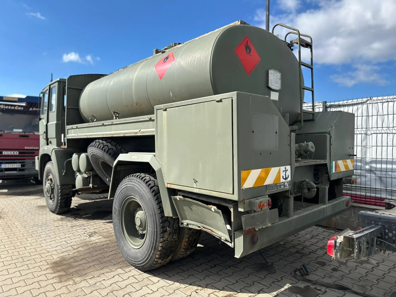 Iveco Daily / 4X4 / 16000 KM / БЕЗ РЪЖДА / - изображение 3