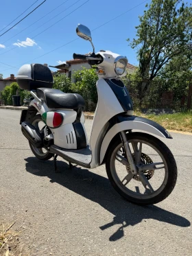 Aprilia Scarabeo 125, снимка 1
