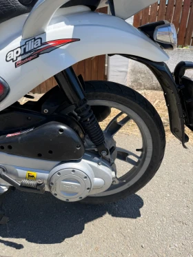 Aprilia Scarabeo 125, снимка 5