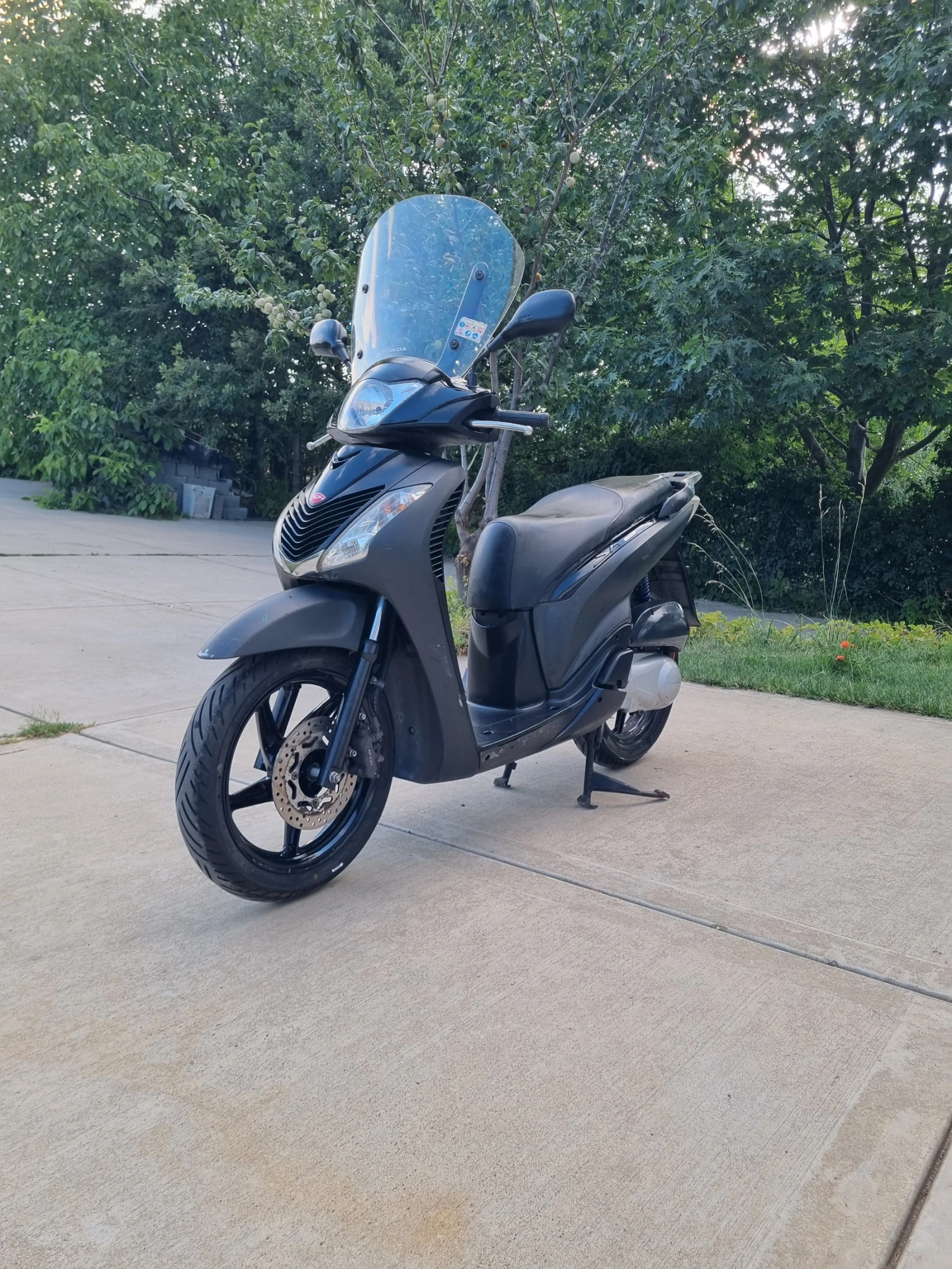 Honda Sh SPORT 125i 10 - изображение 4