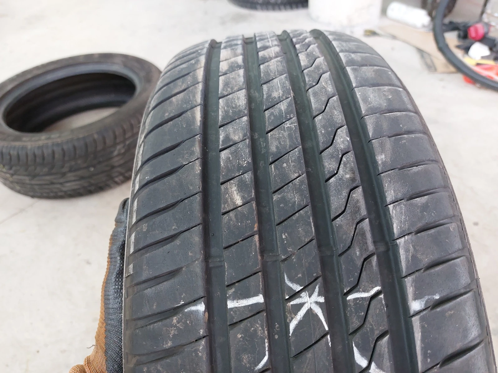 ���� 225/55R17 | Mobile.bg � ����������� 2
