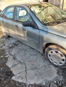 Renault Laguna, снимка 2