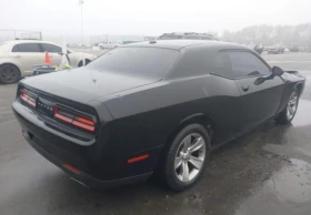 Dodge Challenger SXT, снимка 5