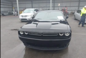 Dodge Challenger SXT, снимка 3