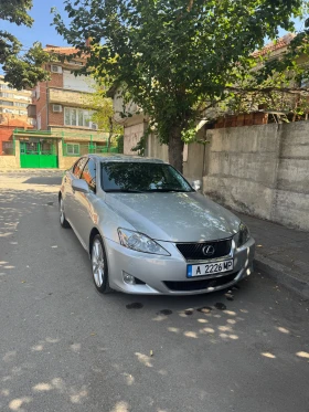 Lexus IS 220d | Mobile.bg    7