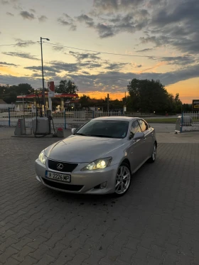 Lexus IS 220d | Mobile.bg    2