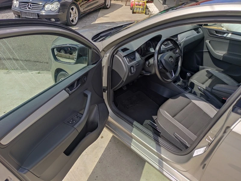 Skoda Rapid 1.4TDI 90k.c Euro6B, снимка 7 - Автомобили и джипове - 49466180