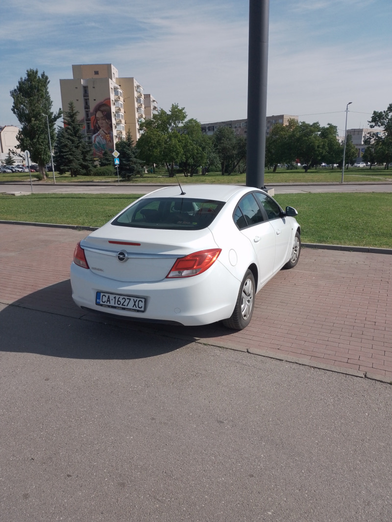 Opel Insignia, снимка 5 - Автомобили и джипове - 46079683