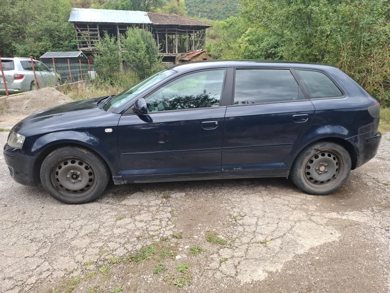 Audi A3 8PA Sportback, снимка 6 - Автомобили и джипове - 47246009