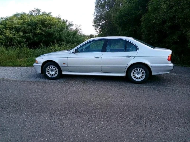 BMW 525, снимка 2 - Автомобили и джипове - 49066046