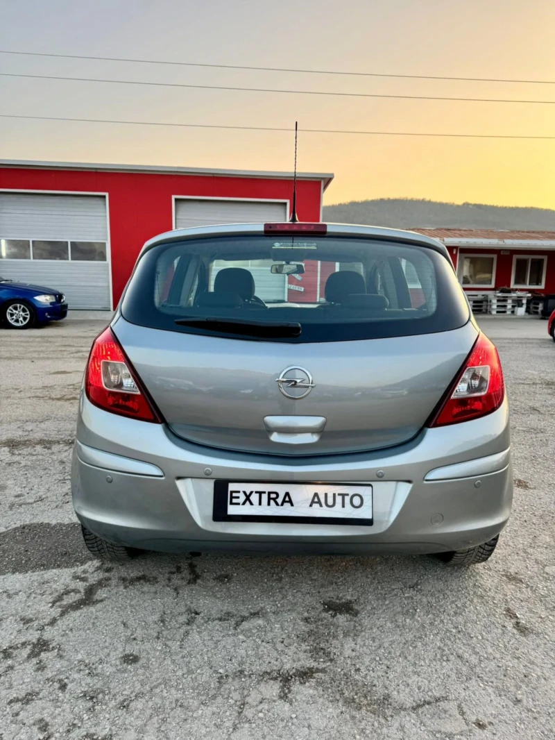 Opel Corsa 1.2i, 86к.с., FACELIFT, ПАРКТРОНИК , снимка 3 - Автомобили и джипове - 49092783