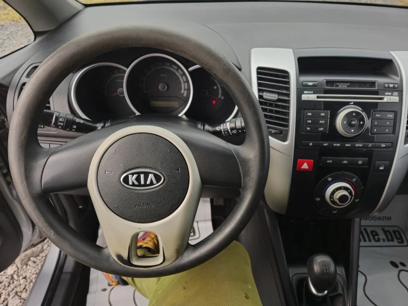 Kia Venga 1.4бензин Euro5A, снимка 11 - Автомобили и джипове - 49144215