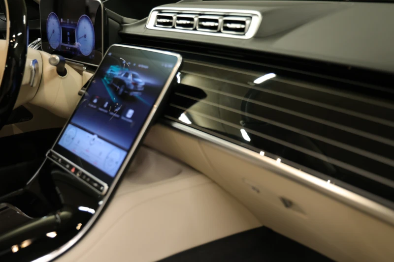 Mercedes-Benz S 580 MAYBACH, снимка 11 - Автомобили и джипове - 51690128