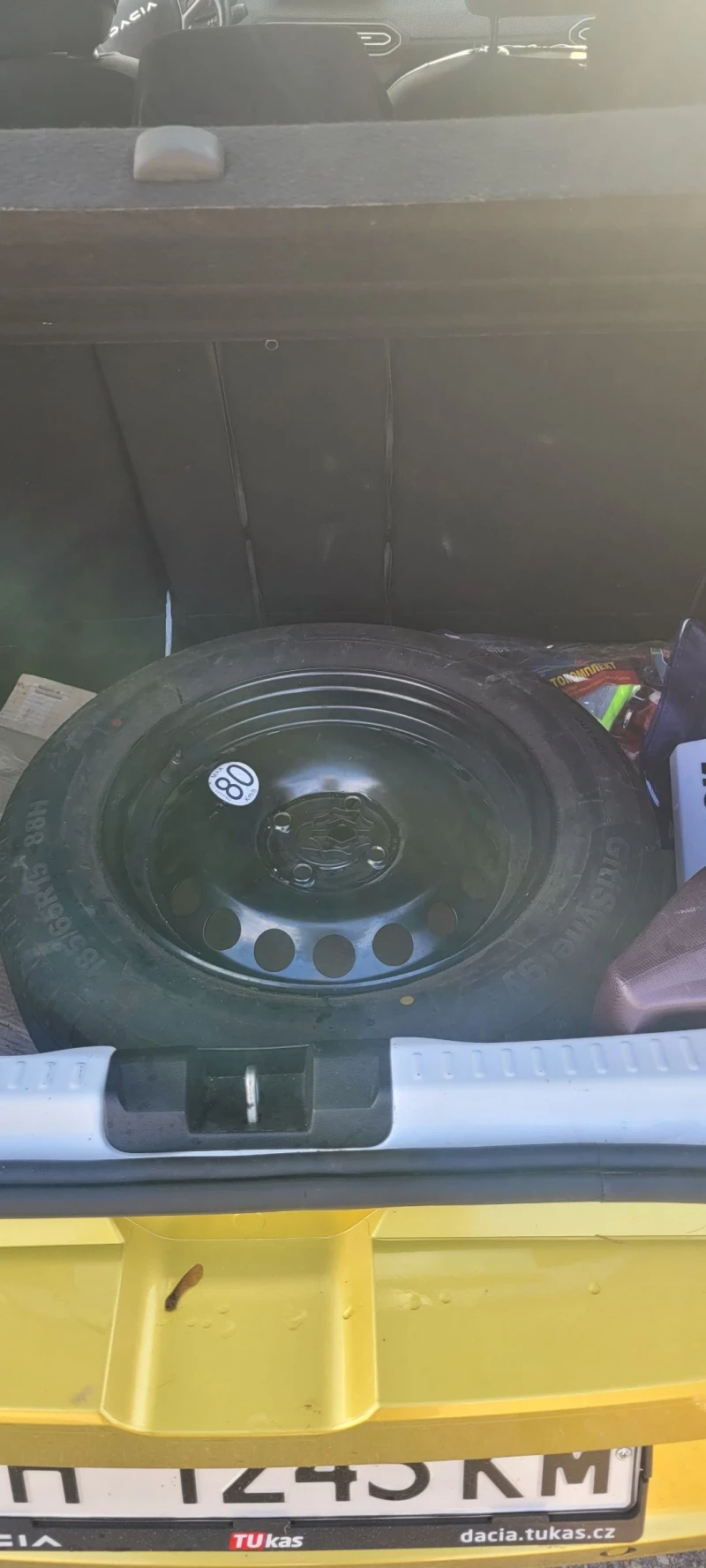 Dacia Sandero Хечбек, снимка 13 - Автомобили и джипове - 52480047