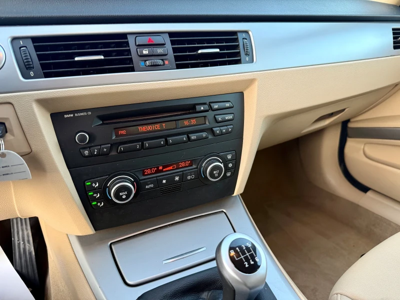 BMW 320 163кс* Кожа* Климатроник* Уникат, снимка 11 - Автомобили и джипове - 52859968