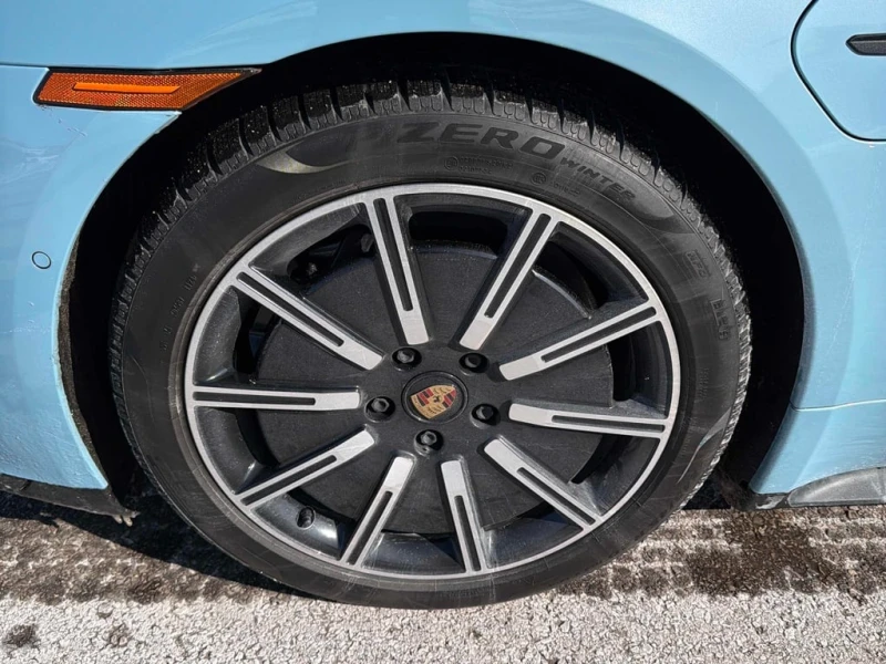 Porsche Taycan TURBO S * ОТОРИЗИРАН ПРОДАВАЧ* , снимка 8 - Автомобили и джипове - 53406006