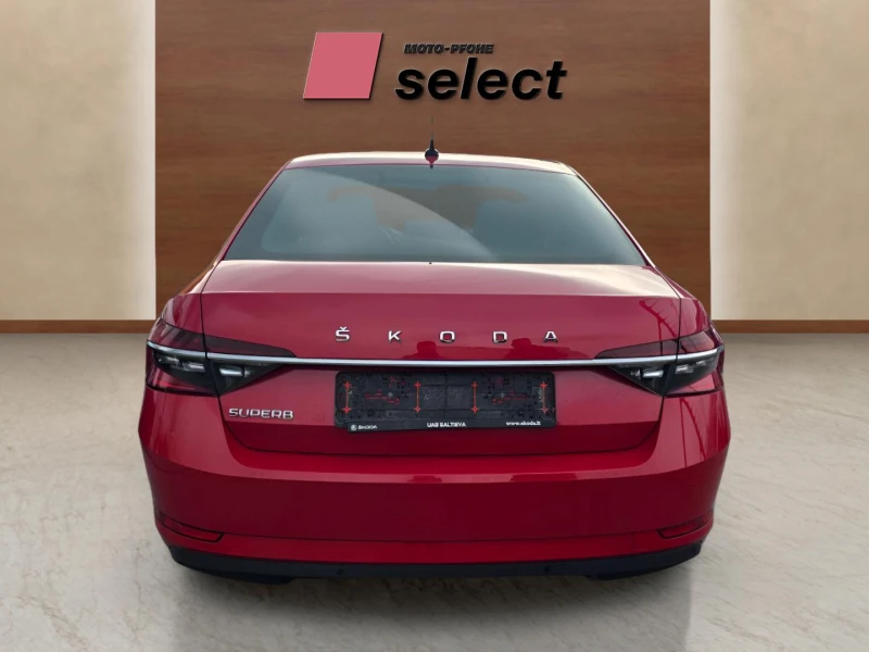 Skoda Superb 2.0 TDI, снимка 6 - Автомобили и джипове - 53429596