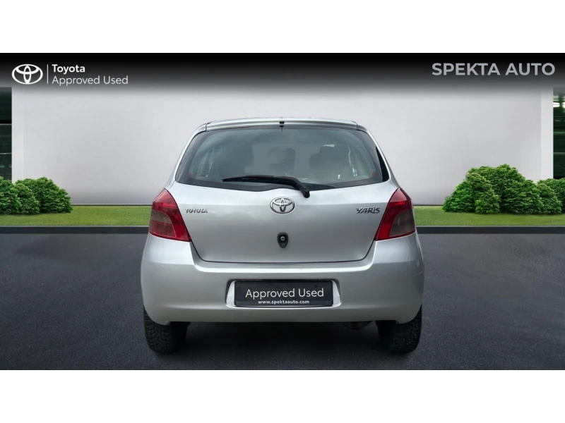 Toyota Yaris Месечна вноска от 100  , снимка 4 - Автомобили и джипове - 53456119