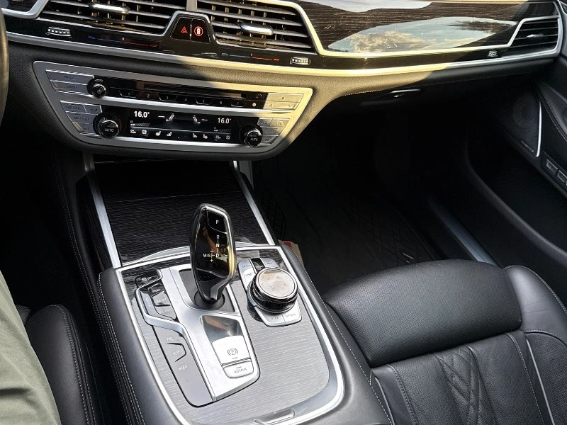 BMW 750 * ЦЕНА ДО БЪЛГАРИЯ * (CARFAX) - изображение 8