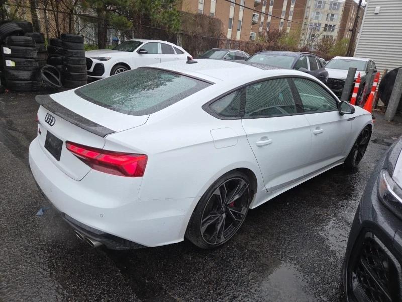 Audi S5 Sportback* Prestige* Червен салон* 360* 2ключа, снимка 4 - Автомобили и джипове - 54516047