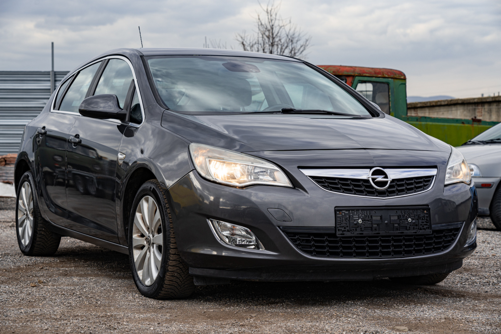 Opel Astra 1.4 Turbo LPG Cosmo - изображение 1