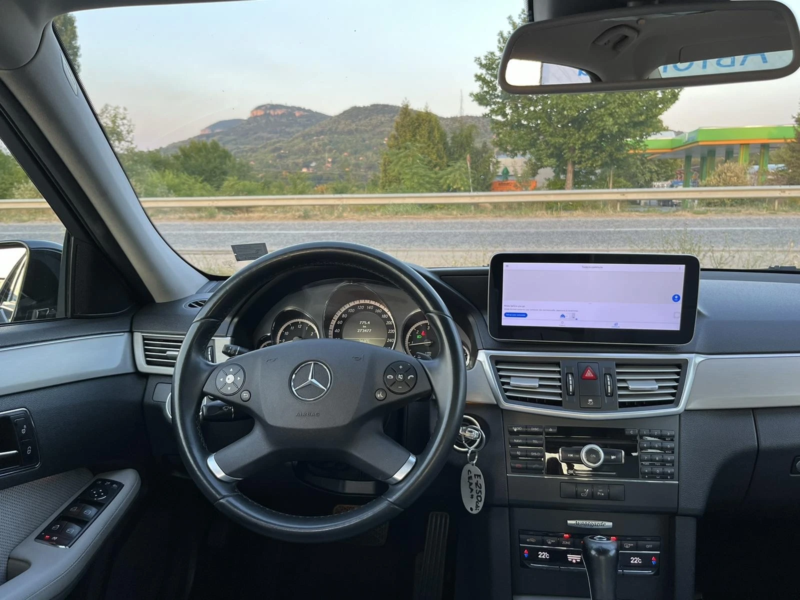 Mercedes-Benz E 250 2.2CDI 204 EURO 5 AVANTGARDE  NAVI    | Mobile.bg   12