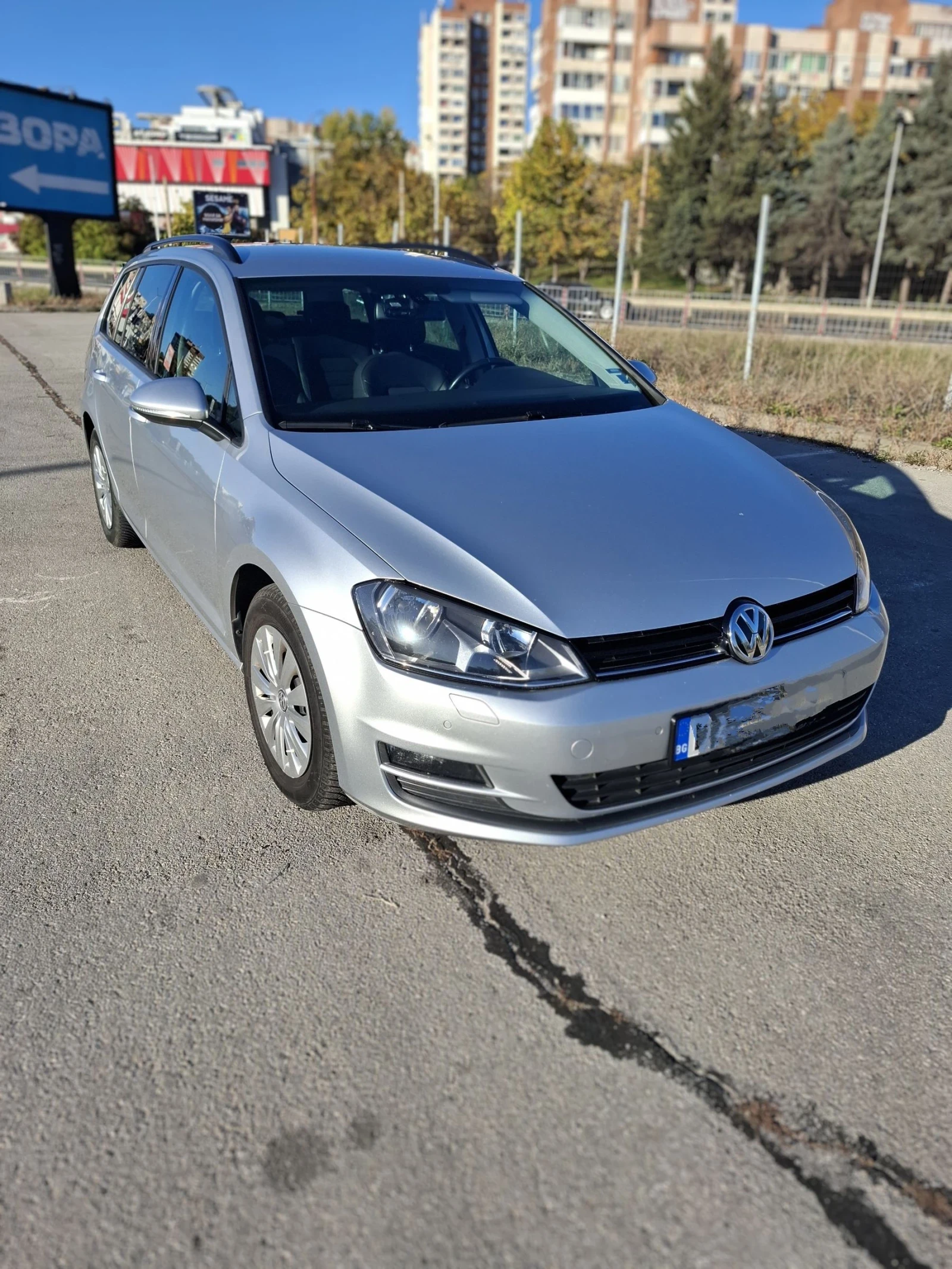 VW Golf Variant 1.6 TDI 105hp DSG - изображение 3