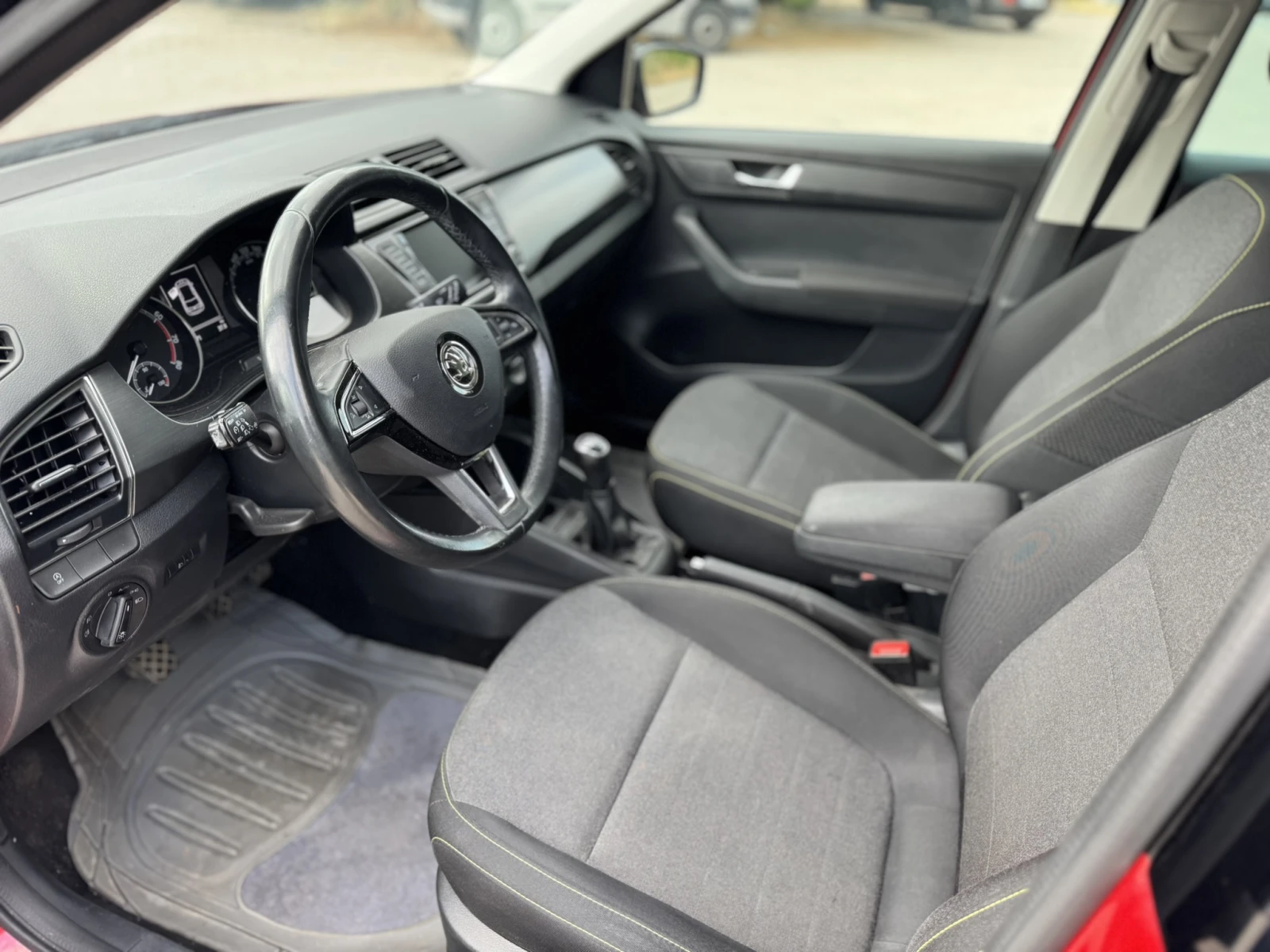 Skoda Fabia | Mobile.bg   11