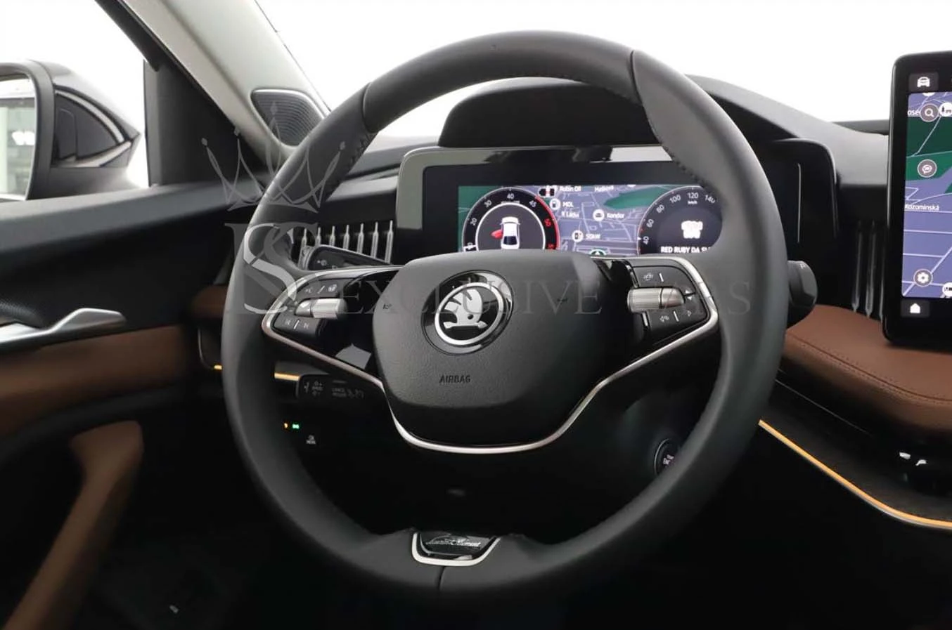 Skoda Superb 2.0 TDI* DSG* 4x4* HUD* MATRIX* KEYLESS-GO*  - изображение 8