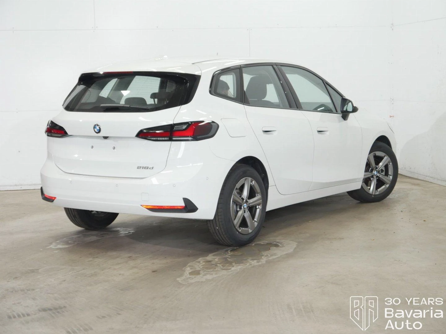 BMW 218 d Active Tourer Steptronic - изображение 3