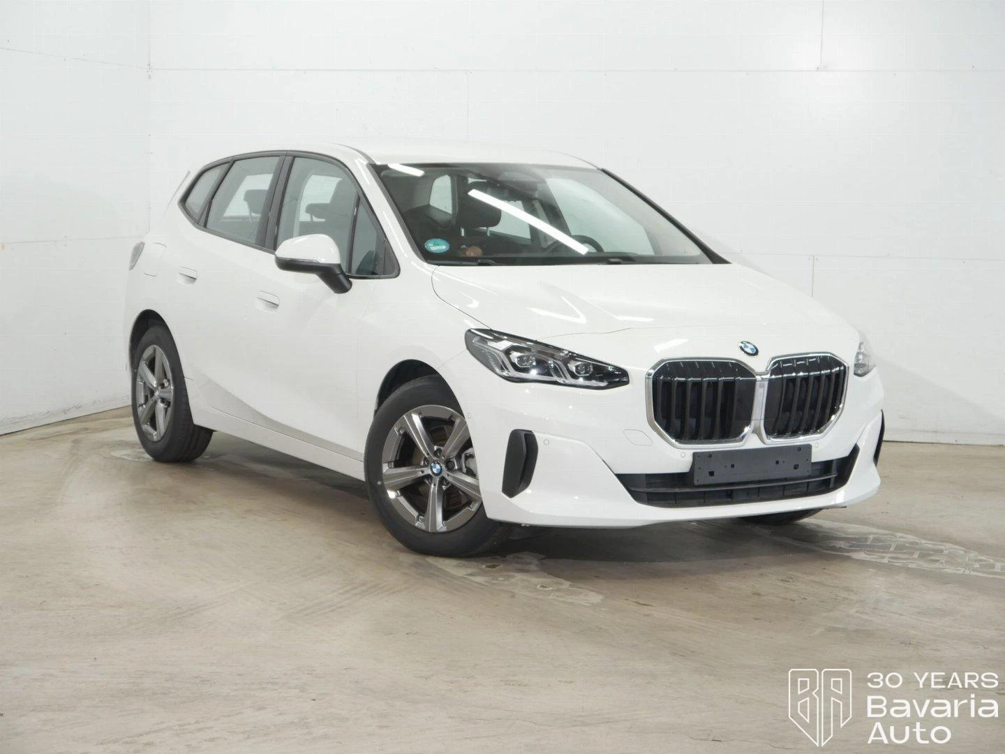 BMW 218 d Active Tourer Steptronic - изображение 4