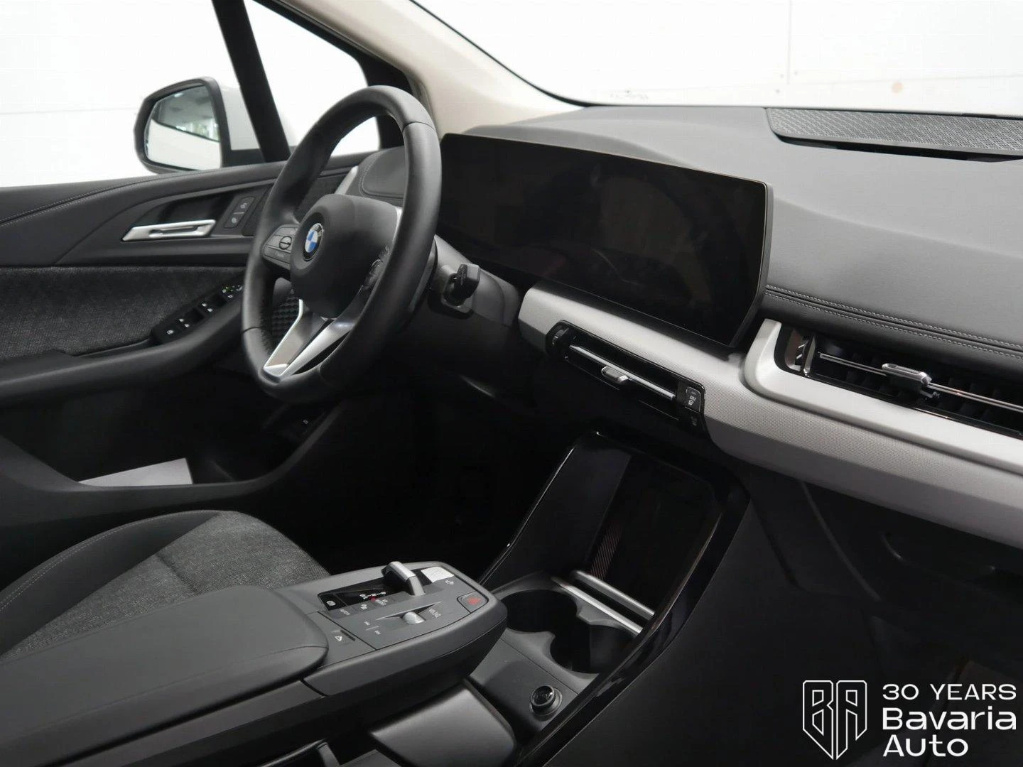 BMW 218 d Active Tourer Steptronic - изображение 7
