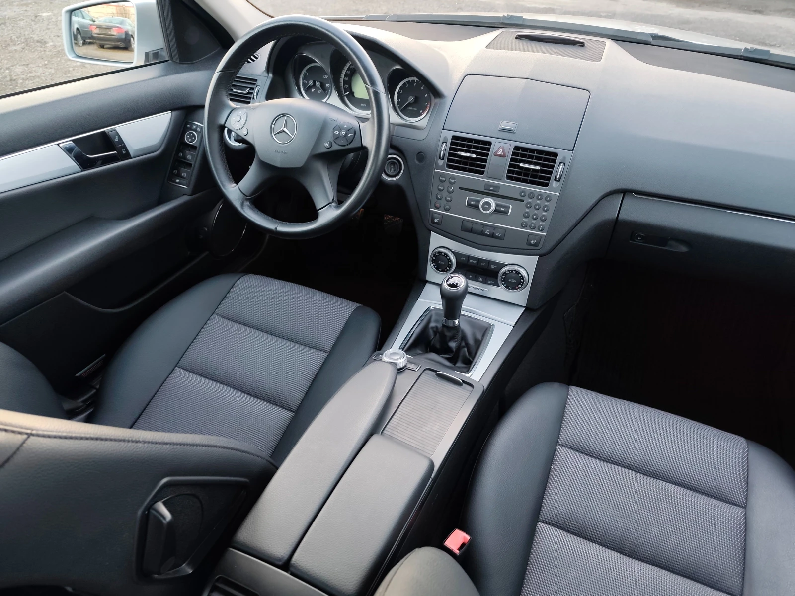 Mercedes-Benz C 180 i  Avantgarge  Евро 5 - изображение 10